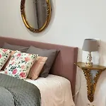 Guest House Gent לינה וארוחת בוקר גנט